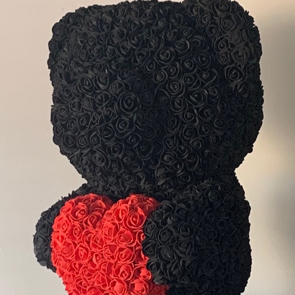60cm Rose Bear - Black - Picture 3 of 4